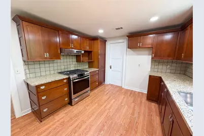 3919 Houston Street, Greenville, TX 75401 - Photo 2