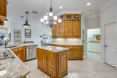2318 Vienna Drive, Granbury, TX 76048 - Photo 8