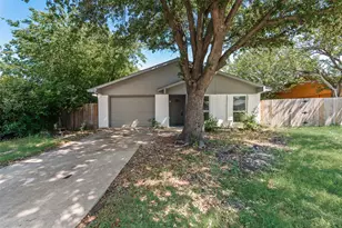 2103 Highbury Rd, Carrollton, TX 75007 - Photo 1