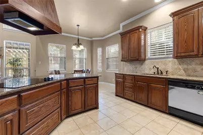 301 Matthew Avenue, Denton, TX 76210 - Photo 10