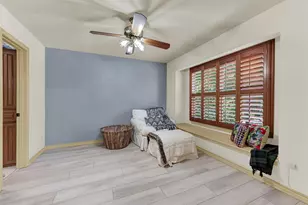 100 St Emelion Ct, Irving, TX 75038 - Photo 18