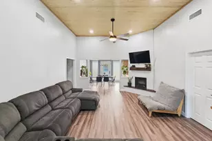 704 W Bells Blvd, Bells, TX 75414 - Photo 4