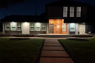 10711 Cromwell Dr, Dallas, TX 75229 - Photo 2