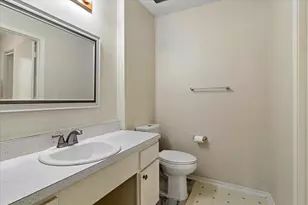 4201 Sweetbriar Dr, Garland, TX 75042 - Photo 10