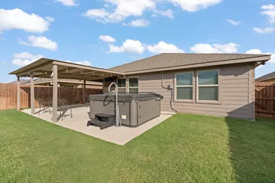 806 Peighton Court, Cleburne, TX 76033 - Photo 4