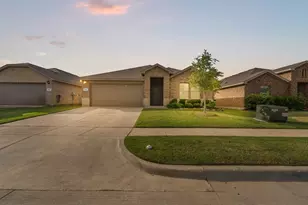 806 Peighton Ct, Cleburne, TX 76033 - Photo 8