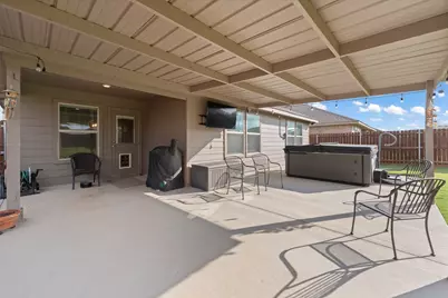 806 Peighton Court, Cleburne, TX 76033 - Photo 6