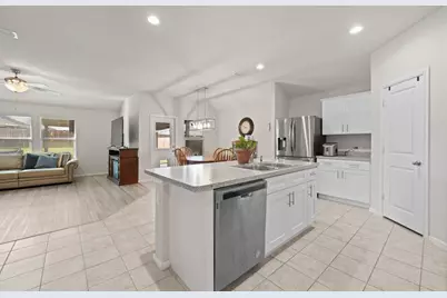 806 Peighton Court, Cleburne, TX 76033 - Photo 20