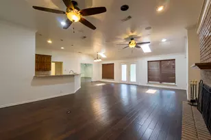 1700 Wimbleton Dr, Bedford, TX 76021 - Photo 10