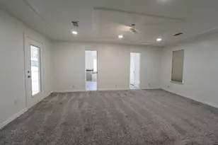 1700 Wimbleton Dr, Bedford, TX 76021 - Photo 16