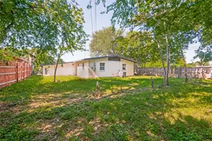 2122 Marilyn Ln, Arlington, TX 76010 - Photo 24