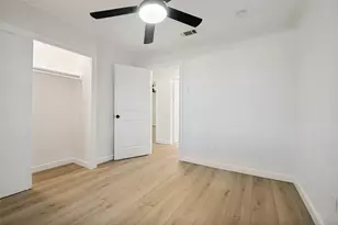 2122 Marilyn Ln, Arlington, TX 76010 - Photo 12