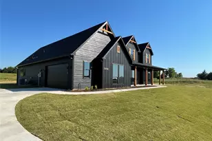 4 Dixie Estates Way, Whitesboro, TX 76273 - Photo 2