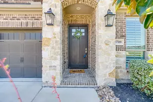 5709 Pope Creek Rd, Fort Worth, TX 76126 - Photo 4
