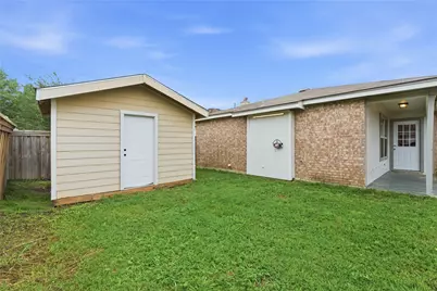 604 Bluejay Drive, Saginaw, TX 76131 - Photo 30