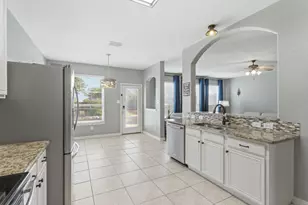3041 Lakefield Dr, Little Elm, TX 75068 - Photo 10
