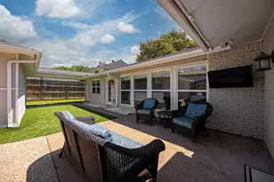 7705 Lemmonwood Dr, Dallas, TX 75231 - Photo 26