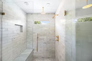7705 Lemmonwood Dr, Dallas, TX 75231 - Photo 24