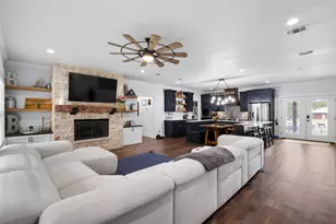 137 Co Rd 3351, Paradise, TX 76073 - Photo 4