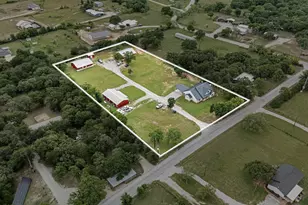 131 Co Rd 3351, Paradise, TX 76073 - Photo 1