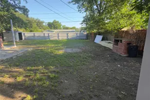 1312 Raines St, Arlington, TX 76010 - Photo 34