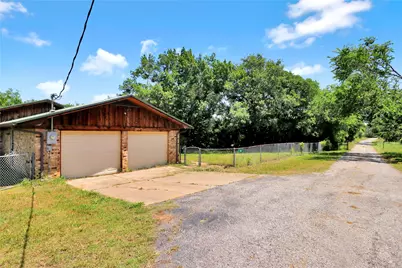 1625 Fm 3136, Cleburne, TX 76031 - Photo 22