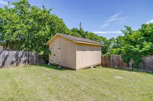 5711 Homestead Rd, Arlington, TX 76017 - Photo 36