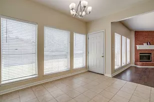 5711 Homestead Rd, Arlington, TX 76017 - Photo 16
