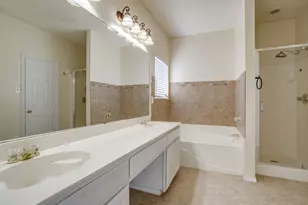 5711 Homestead Rd, Arlington, TX 76017 - Photo 20