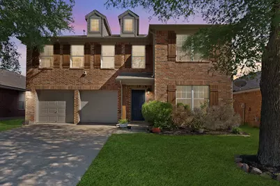 2827 Grandview Drive, Grand Prairie, TX 75052 - Photo 2