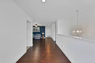 2827 Grandview Dr, Grand Prairie, TX 75052 - Photo 20