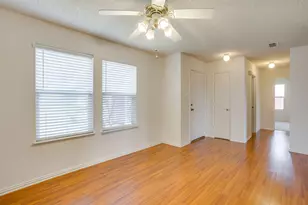 3855 Hunters Point Way, Fort Worth, TX 76123 - Photo 4