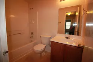 6908 Meadow Way Ln, Fort Worth, TX 76179 - Photo 14