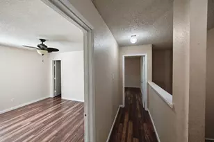 6908 Meadow Way Ln, Fort Worth, TX 76179 - Photo 10