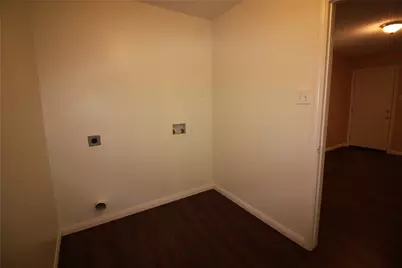6908 Meadow Way Lane, Fort Worth, TX 76179 - Photo 16