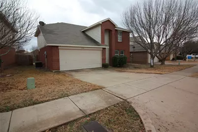 6908 Meadow Way Lane, Fort Worth, TX 76179 - Photo 18