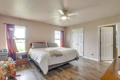 2516 County Road 415, Coyote Flats, TX 76031 - Photo 22