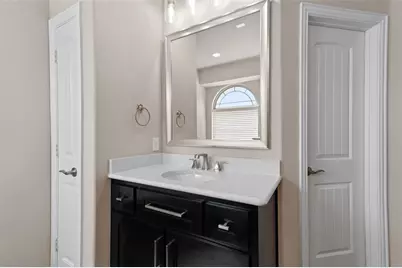 800 Beckington Drive, Shady Shores, TX 76208 - Photo 20