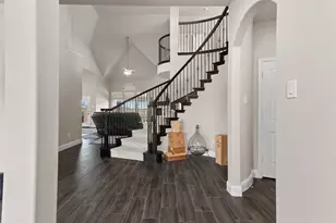800 Beckington Dr, Shady Shores, TX 76208 - Photo 4