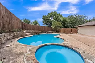1230 Briar Hollow Ln, Garland, TX 75043 - Photo 38