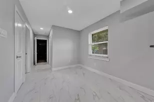 1230 Briar Hollow Ln, Garland, TX 75043 - Photo 20