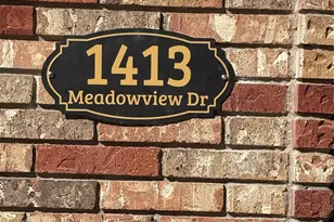 1413 Meadowview Dr, Port Lavaca, TX 77979 - Photo 2