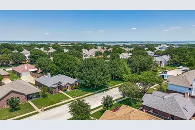 1325 Falcon Drive, Lewisville, TX 75077 - Photo 26