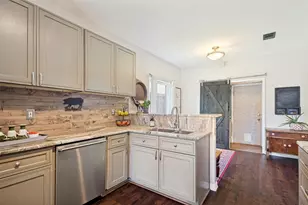 1325 Falcon Dr, Lewisville, TX 75077 - Photo 12