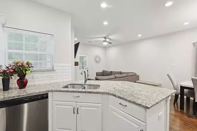 4811 Fitzhugh Avenue, Fort Worth, TX 76105 - Photo 16