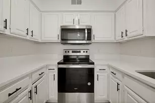 2312 Sherry St, Arlington, TX 76014 - Photo 10