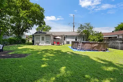 516 E Wintergreen Road, DeSoto, TX 75115 - Photo 20