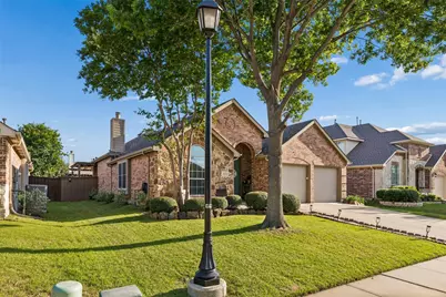 2424 Deerwood Drive, Little Elm, TX 75068 - Photo 2