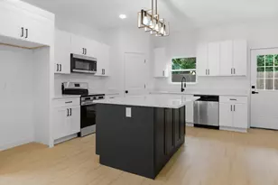 1228 E Tucker St, Fort Worth, TX 76104 - Photo 14