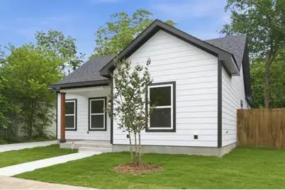 1228 E Tucker Street, Fort Worth, TX 76104 - Photo 2